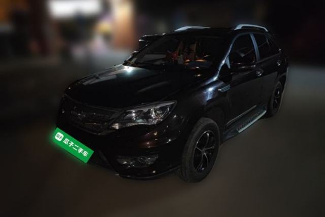 Używany BYD S7 2015 1.5T Manual Luxury Model