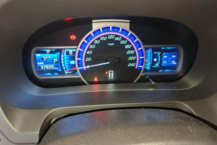 Used BYD S7 2015 2.0T Upgraded Automatic Luxury Version Instrument Cluster