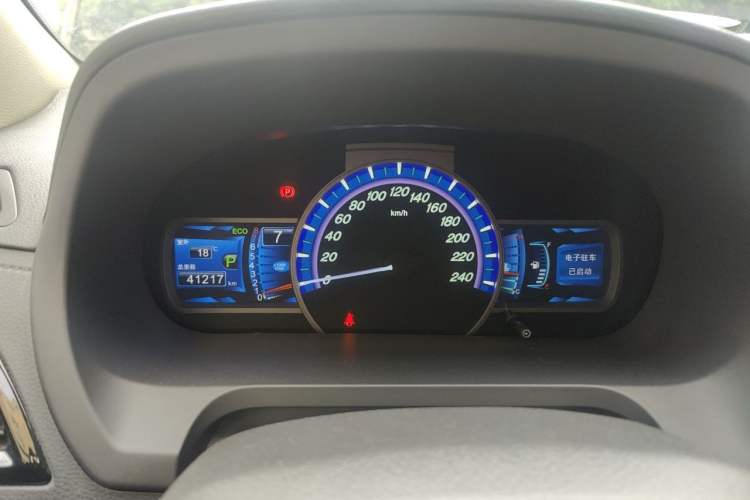 Used BYD S7 2015 2.0T Upgraded Automatic Luxury Version Instrument Cluster
