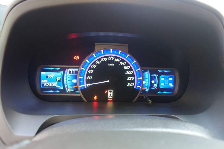 Used BYD S7 2015 2.0T Upgraded Automatic Luxury Version Instrument Cluster