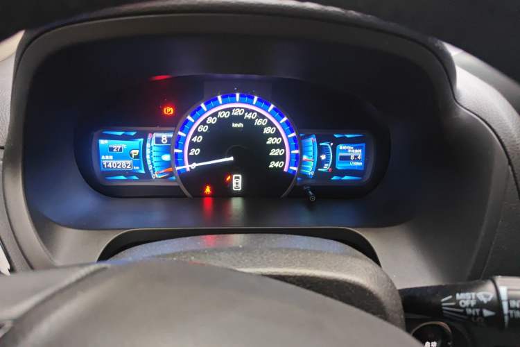 Used BYD S7 2015 2.0T Upgraded Automatic Luxury Version Instrument Cluster