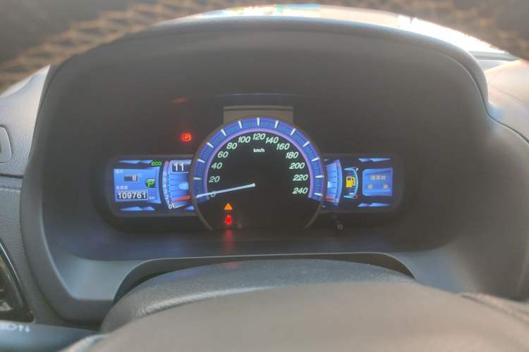 Used BYD S7 2015 2.0T Upgraded Automatic Luxury Version Instrument Cluster