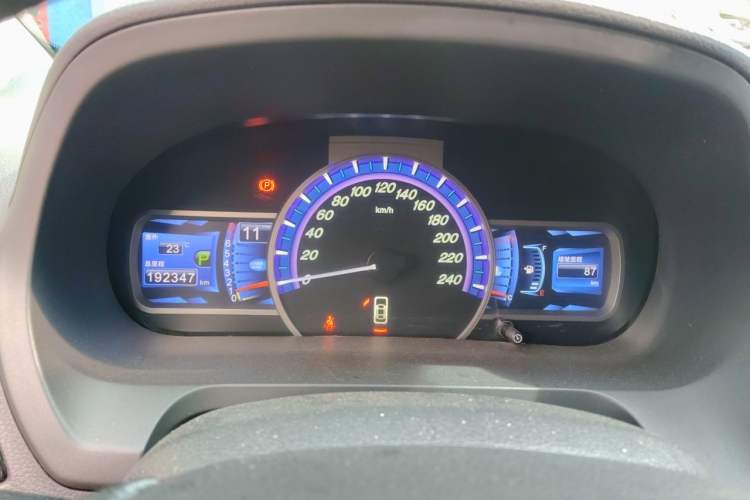 Used BYD S7 2015 2.0T Upgraded Automatic Luxury Version Instrument Cluster