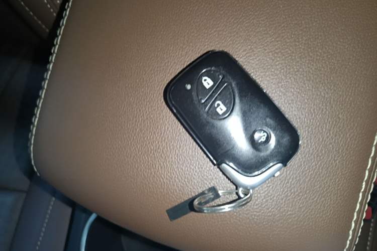 Used BYD S7 2015 2.0T Upgraded Automatic Luxury Version Interior 1