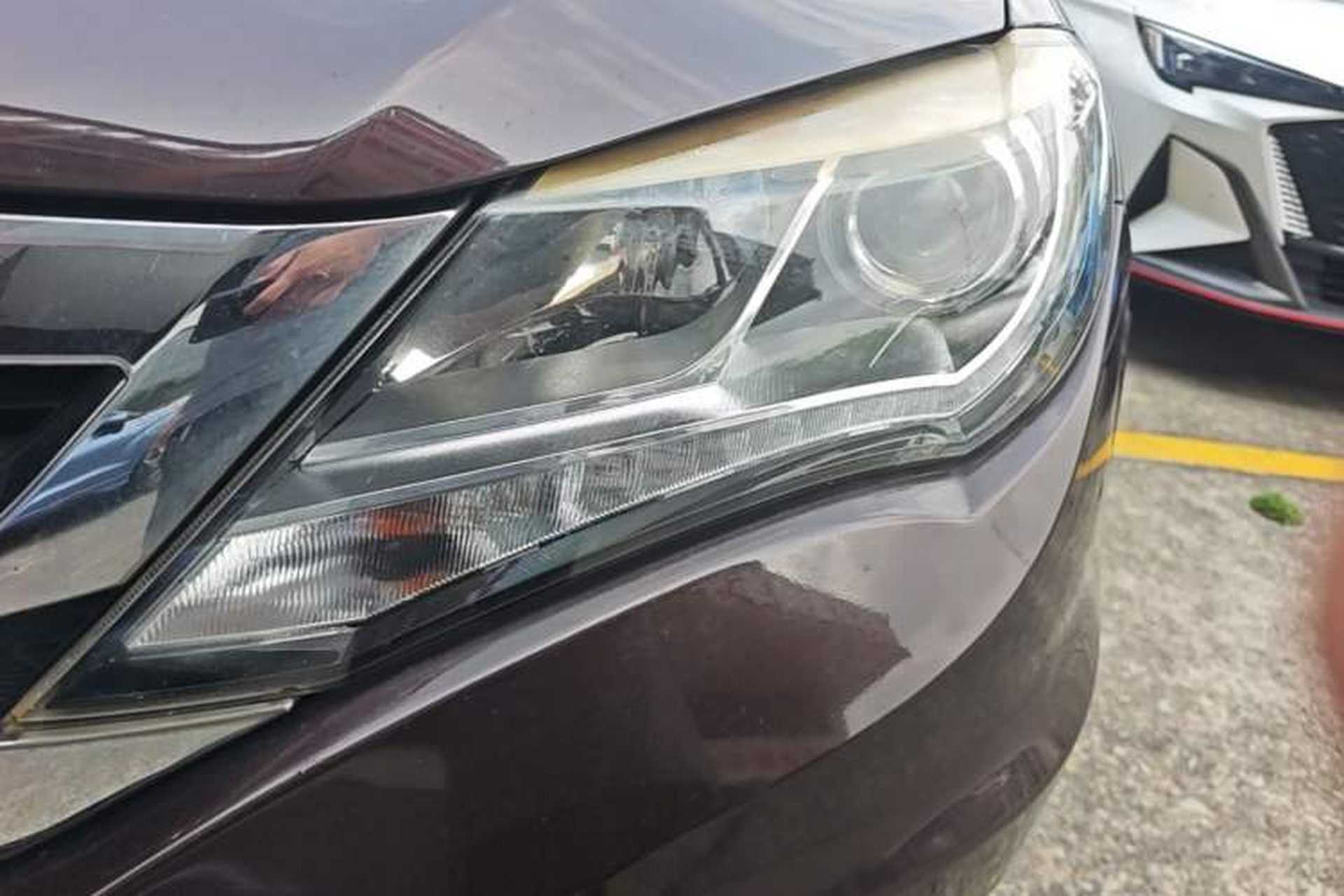 Used BYD S7 2015 2.0T Upgraded Automatic Luxury Version Left Front Headlight