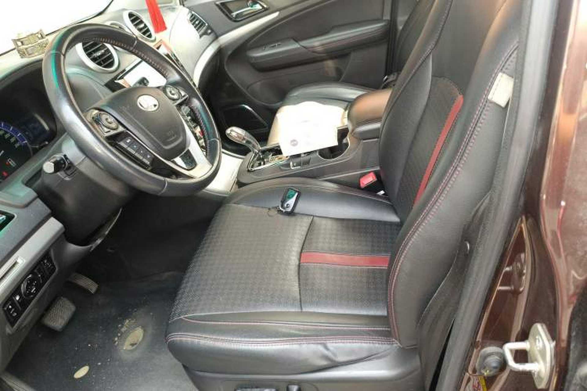 Used BYD S7 2015 2.0T Automatic Prestige Model Left Front Seat