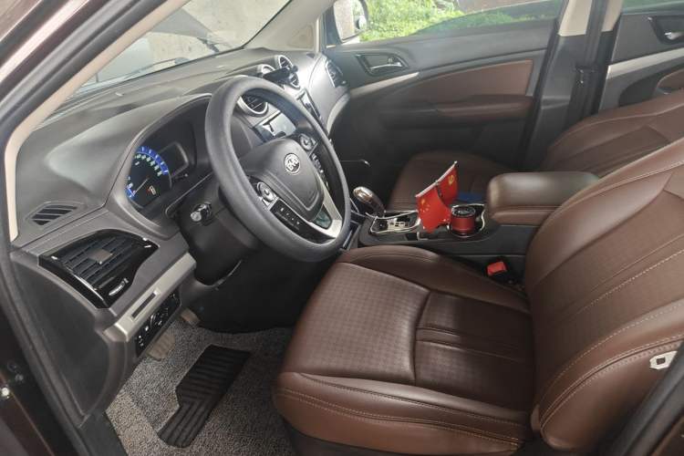 Used BYD S7 2015 2.0T Upgraded Automatic Luxury Version Left Front Seat