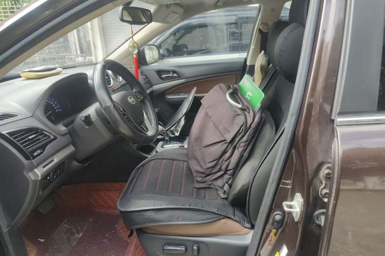 Used BYD S7 2015 2.0T Upgraded Automatic Luxury Version Left Front Seat