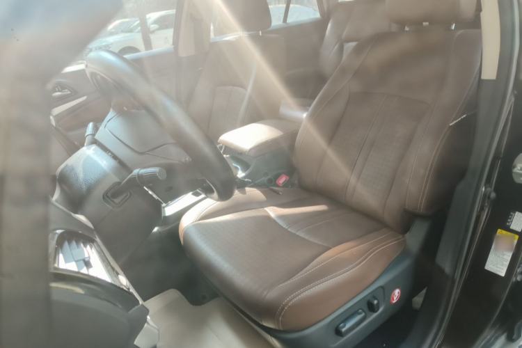 Used BYD S7 2015 2.0T Upgraded Automatic Luxury Version Left Front Seat
