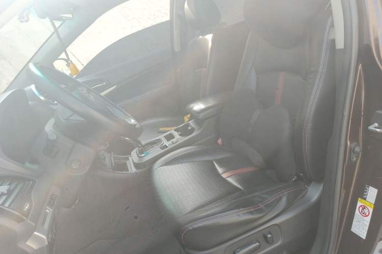 Used BYD S7 2015 2.0T Automatic Flagship Edition Left Front Seat