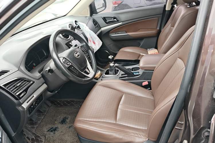 Used BYD S7 2015 1.5T Manual Luxury Model Left Front Seat