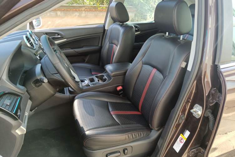 Used BYD S7 2015 2.0T Automatic Prestige Model Left Front Seat
