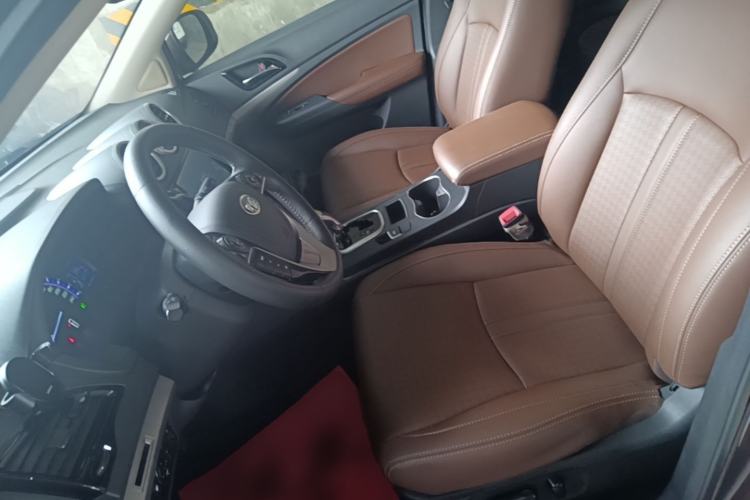 Used BYD S7 2015 2.0T Upgraded Automatic Luxury Version Left Front Seat