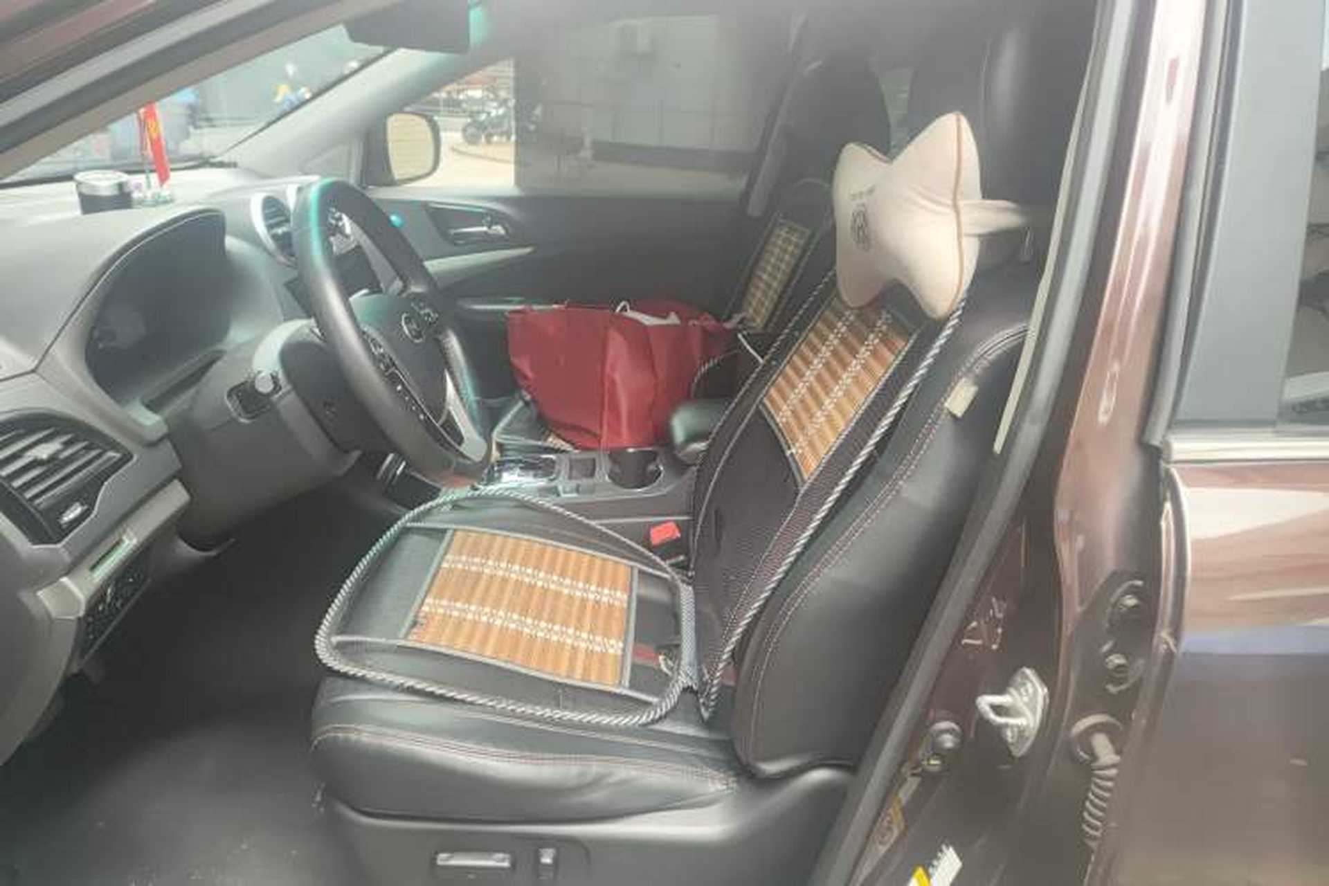 Used BYD S7 2015 2.0T Automatic Prestige Model Left Front Seat