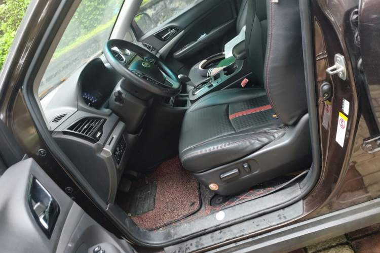 Used BYD S7 2015 2.0T Automatic Prestige Model Left Front Seat