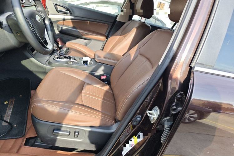 Used BYD S7 2015 2.0T Upgraded Automatic Luxury Version Left Front Seat