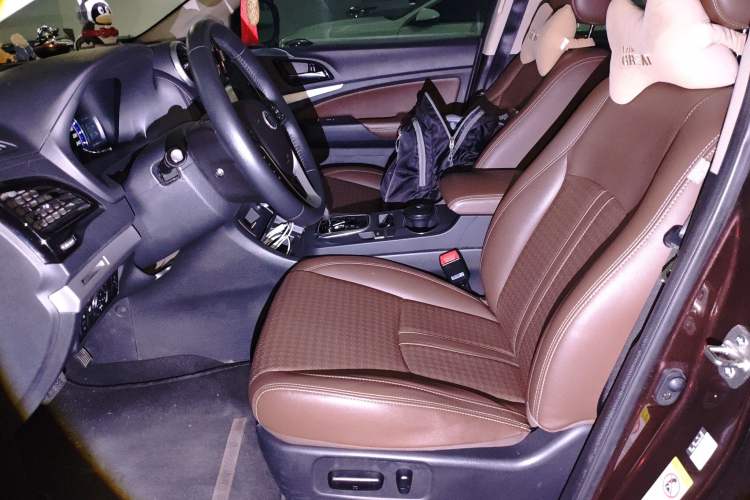 Used BYD S7 2015 2.0T Automatic Prestige Model Left Front Seat