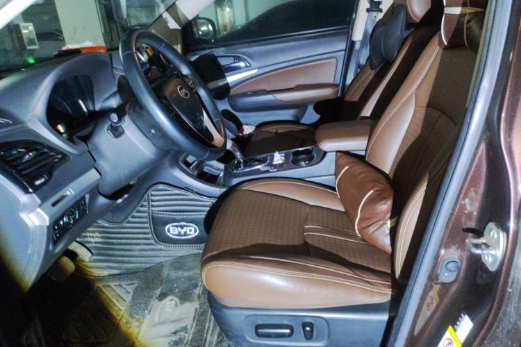 Used BYD S7 2015 2.0T Automatic Prestige Model Left Front Seat