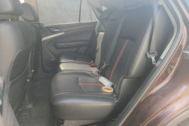 Used BYD S7 2015 2.0T Automatic Flagship Edition Left Rear Seat