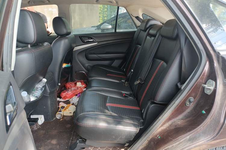 Used BYD S7 2015 2.0T Automatic Prestige Model Left Rear Seat