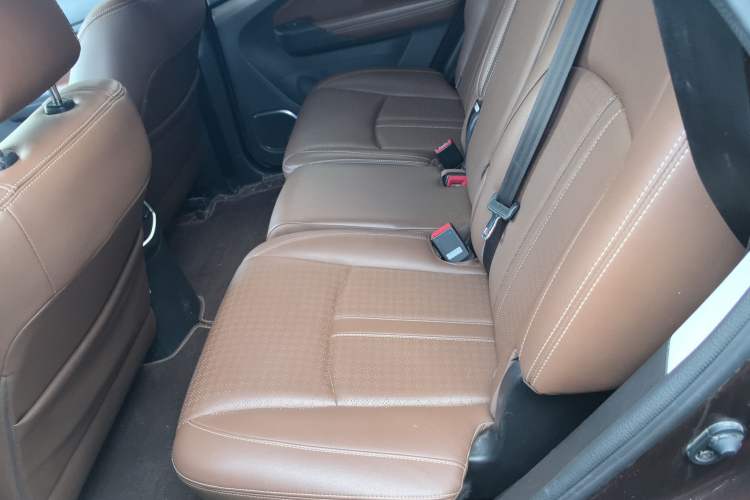Used BYD S7 2015 2.0T Upgraded Automatic Flagship Version Left Rear Seat