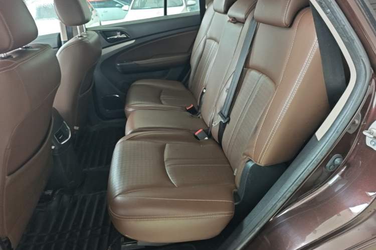 Used BYD S7 2015 1.5T Upgraded Manual Luxury Model Left Rear Seat