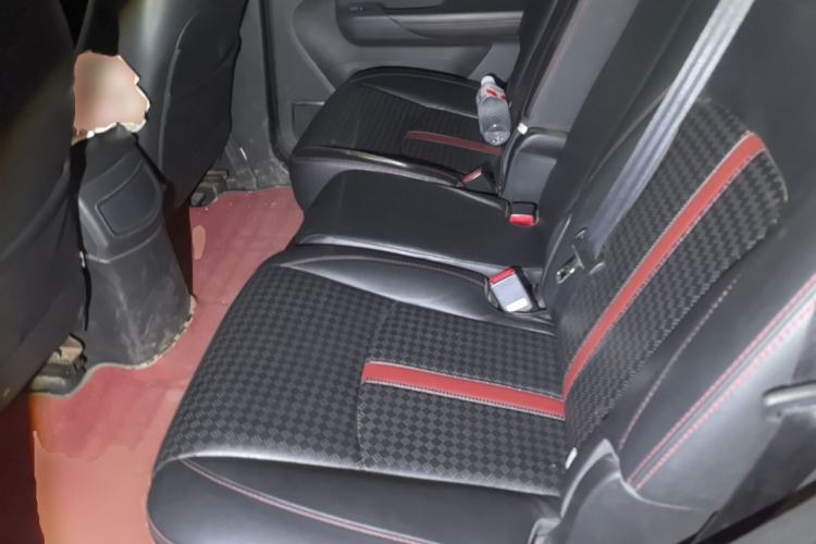 Used BYD S7 2015 2.0T Automatic Prestige Model Left Rear Seat