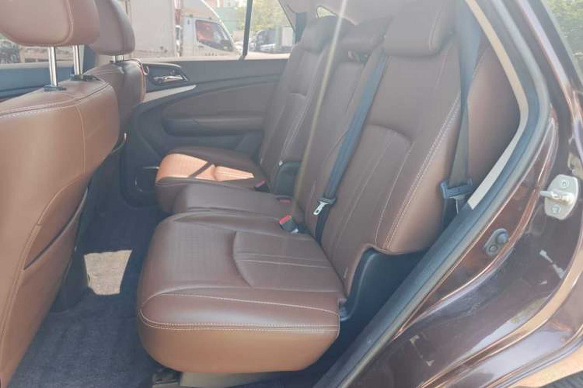 Used BYD S7 2015 2.0T Upgraded Automatic Flagship Version Left Rear Seat