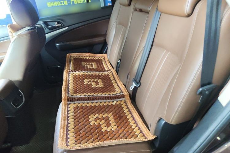 Used BYD S7 2015 2.0T Upgraded Automatic Flagship Version Left Rear Seat
