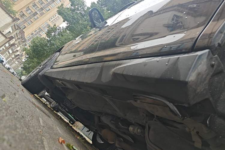 Used BYD S7 2015 2.0T Automatic Flagship Edition Left Side Sill