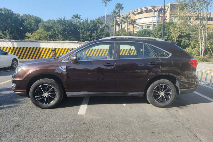 Used BYD S7 2015 1.5T Upgraded Manual Luxury Model Left Side