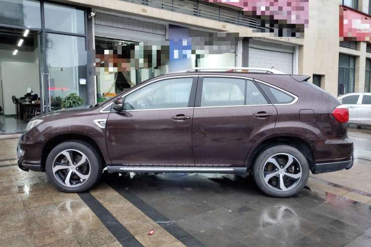 Used BYD S7 2015 2.0T Upgraded Automatic Luxury Version Left Side