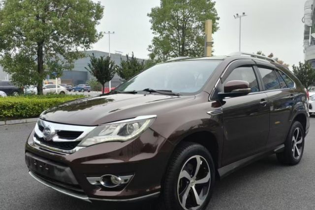 Used BYD S7 2015 2.0T Upgraded Automatic Luxury Version