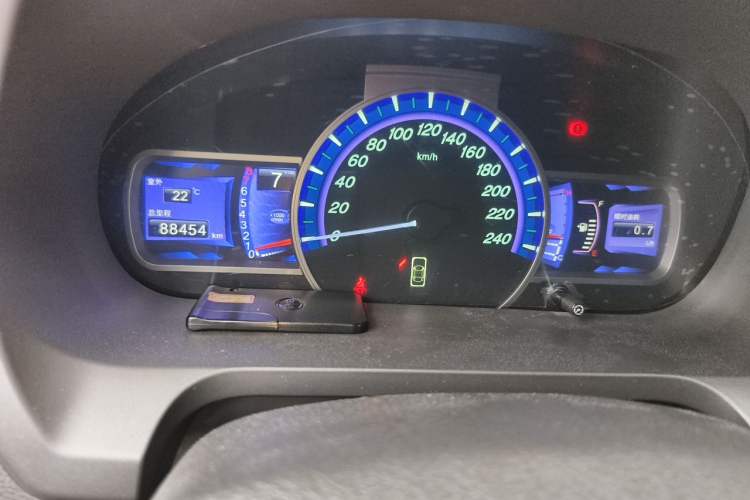 Used BYD S7 2015 1.5T Upgraded Manual Luxury Model Odometer Close Up