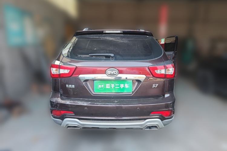 Used BYD S7 2015 2.0T Upgraded Automatic Luxury Version Rear