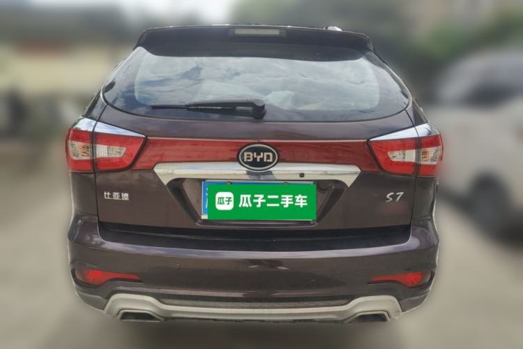 Used BYD S7 2015 2.0T Upgraded Automatic Luxury Version Rear