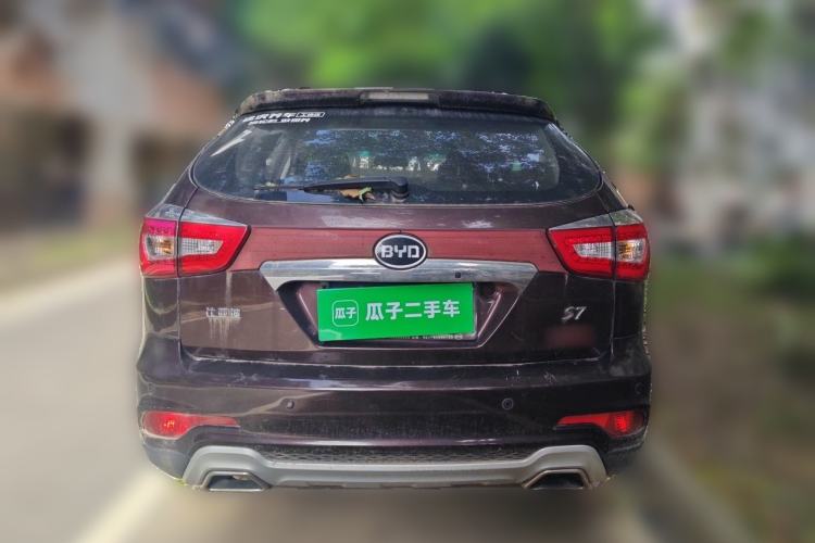 Used BYD S7 2015 2.0T Automatic Prestige Model Rear