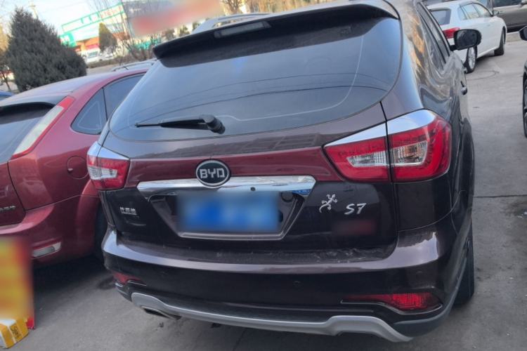 Used BYD S7 2015 2.0T Upgraded Automatic Flagship Version Rear