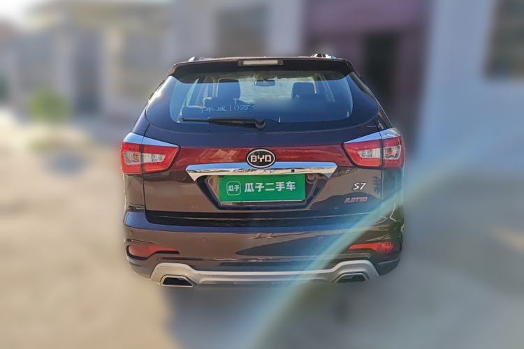 Used BYD S7 2015 2.0T Upgraded Automatic Luxury Version Rear
