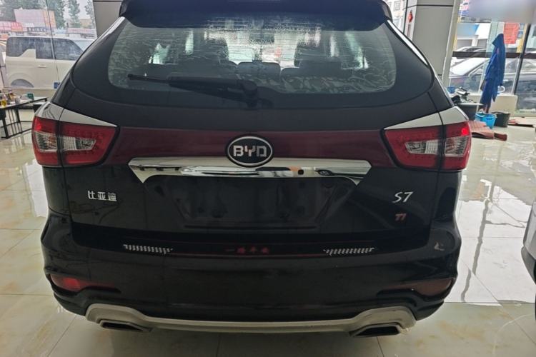 Used BYD S7 2015 1.5T Upgraded Manual Luxury Model Rear