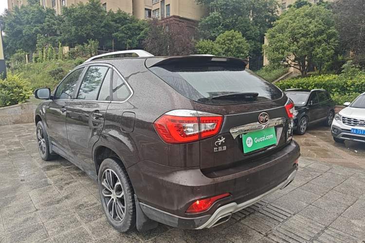 Used BYD S7 2015 2.0T Automatic Flagship Edition Rear Left 45 Deg