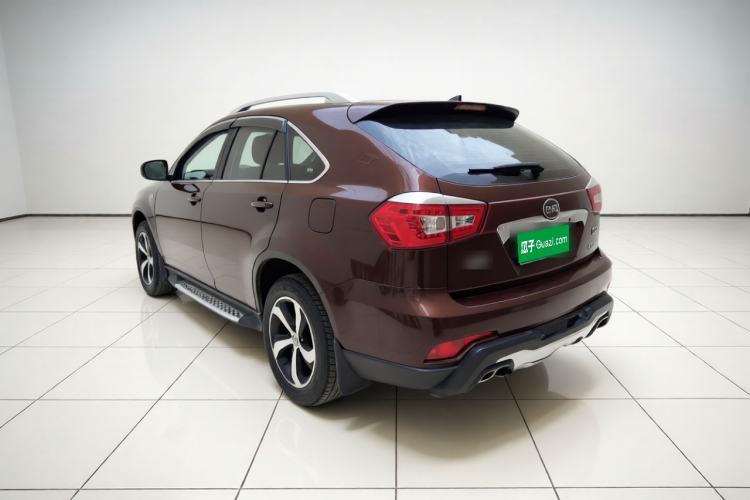 Used BYD S7 2015 2.0T Upgraded Automatic Flagship Version Rear Left 45 Deg
