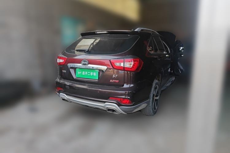 Used BYD S7 2015 2.0T Upgraded Automatic Luxury Version Rear Right 45 Deg