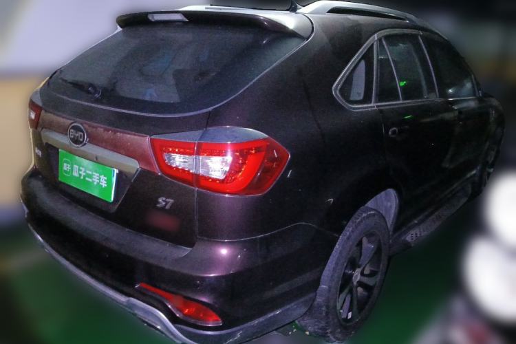 Used BYD S7 2015 2.0T Upgraded Automatic Flagship Version Rear Right 45 Deg