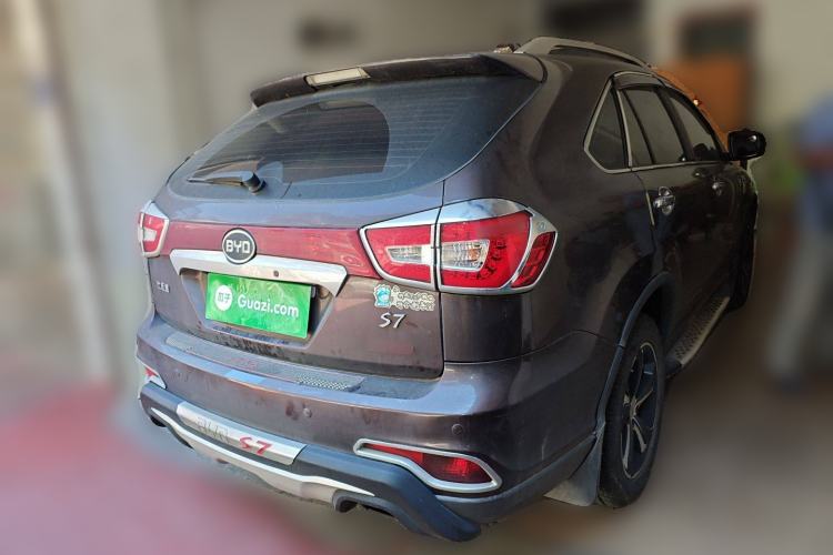Used BYD S7 2015 2.0T Upgraded Automatic Luxury Version Rear Right 45 Deg