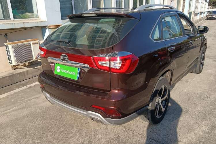 Used BYD S7 2015 2.0T Automatic Prestige Model Rear Right 45 Deg