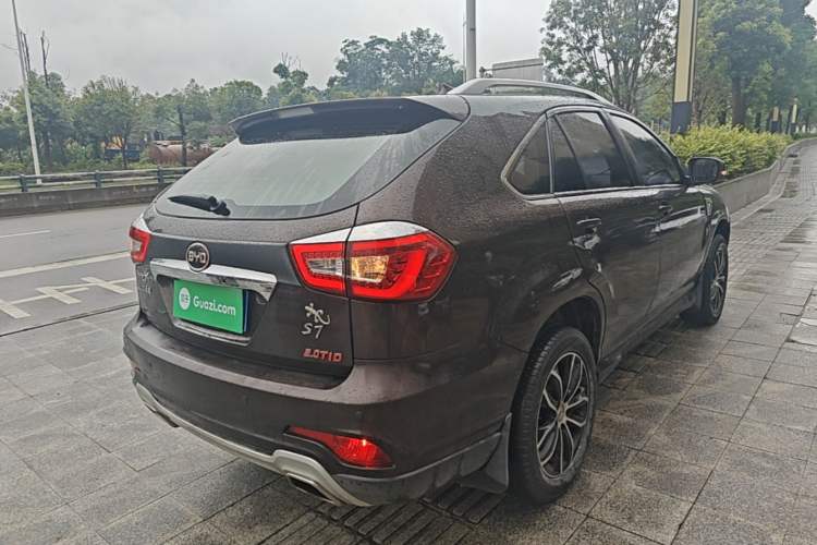 Used BYD S7 2015 2.0T Automatic Flagship Edition Rear Right 45 Deg