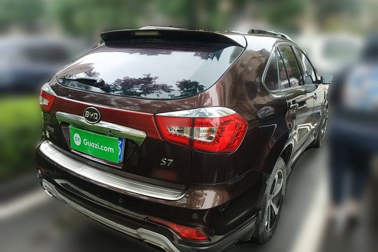 Used BYD S7 2015 2.0T Automatic Flagship Edition Rear Right 45 Deg