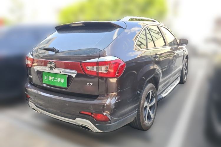 Used BYD S7 2015 2.0T Upgraded Automatic Luxury Version Rear Right 45 Deg