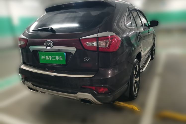 Used BYD S7 2015 2.0T Upgraded Automatic Luxury Version Rear Right 45 Deg